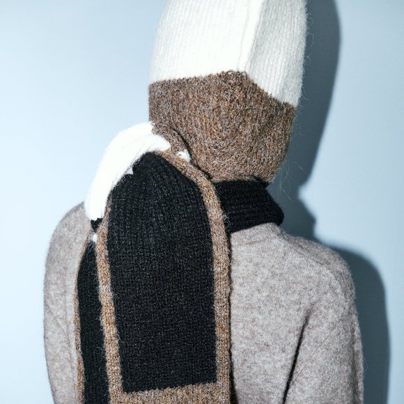ZARA COLOUR BLOCK HOODED RIBBED KNIT WRAPAROUND SCARF HOOD - Picture 3 of 5